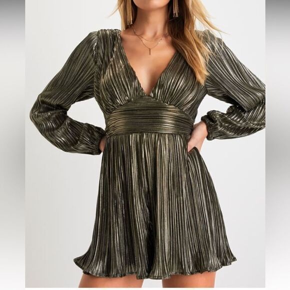 NWT Lulus Romper - Picture 1 of 5